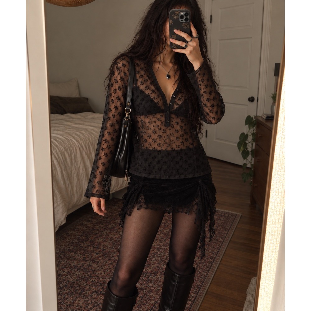 Embroidered Lace Top Womens 10 Black Goth Whimsigoth Romantic Festival